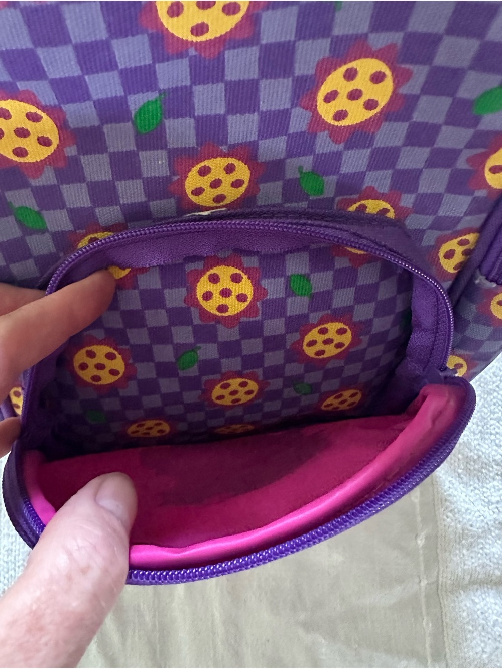 Vintage Disney Purple Winnie the Pooh Kids Backpack with Pink Front Pocket - Picture 9 of 10